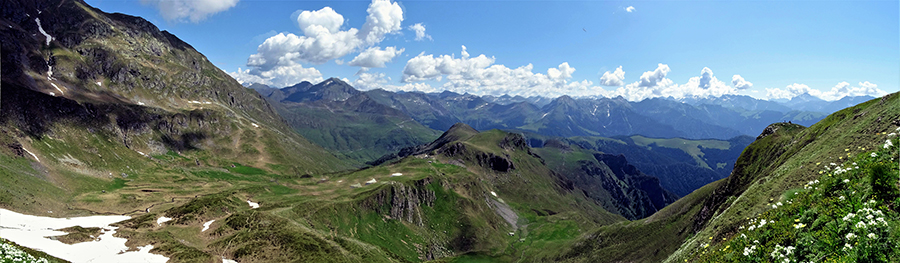Panorama dal sent. 109 per i Laghetti di Ponteranica